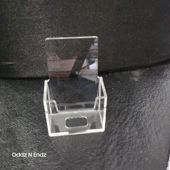 Clear Acrylic Card Holder Stand 3.5" For Business Cards & Small Signs set of 2 - Picture 1 of 4